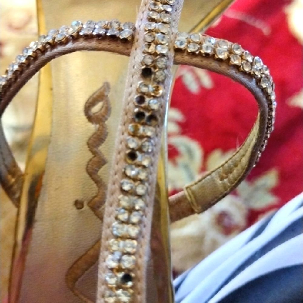 4@30.00 or 25.00 LADIES Designer Ankle Strap Shoes by NINA - Picture 4 of 10